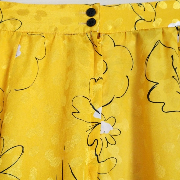 Statement Piece Floral A-line Skirt - Picture 3 of 5